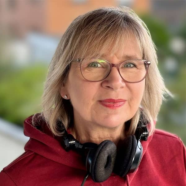 DJ Edith Nemeth